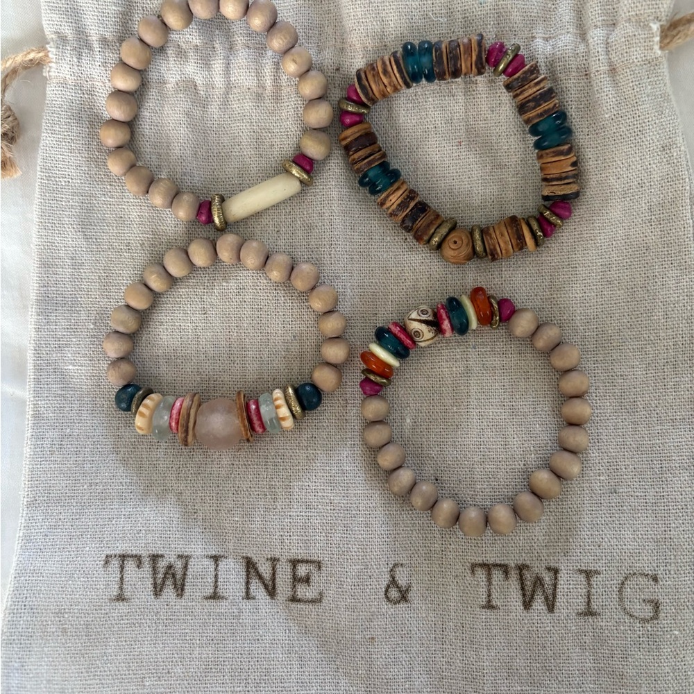 Canyon collection by Twine and Twig Beaded Necklace and Bracelet Set - Picture 2 of 4